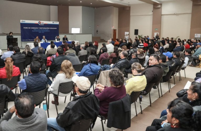 Participan neolaredenses en mejorar Plan Municipal de Desarrollo 2020