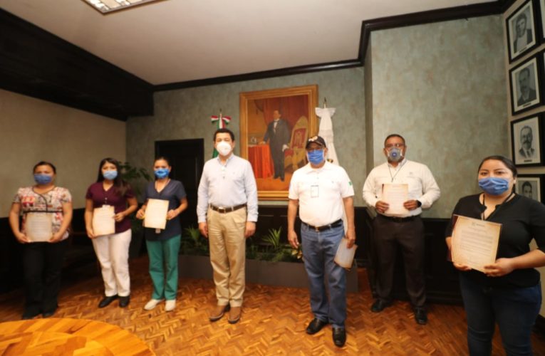 Reconocen en Matamoros a profesionales de la salud por enfrentar los desafíos de pandemia COVID-19