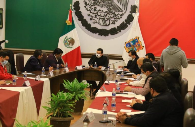 Instala alcalde Lalo Gattás Mesa de Salud Municipal